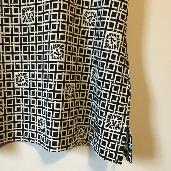 Byzantine Lion Tile and Square Weave Short Sleeve Tee - Picture 6 of 15